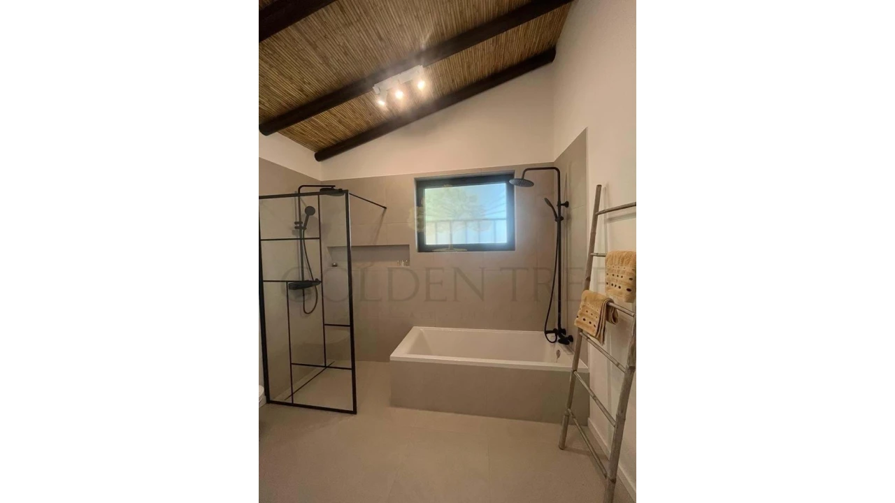 Moradia T3 para Venda em Santa Barbara de Nexe Foto 17