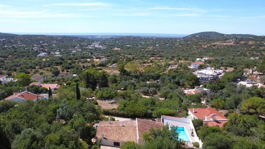 Moradia T3 para Venda em Santa Barbara de Nexe Foto 27