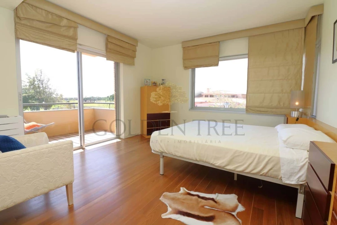 Apartamento T2 para Venda em Quarteira Foto 11