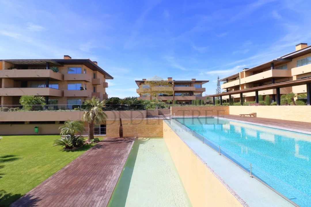 Apartamento T2 para Venda em Quarteira Foto 20