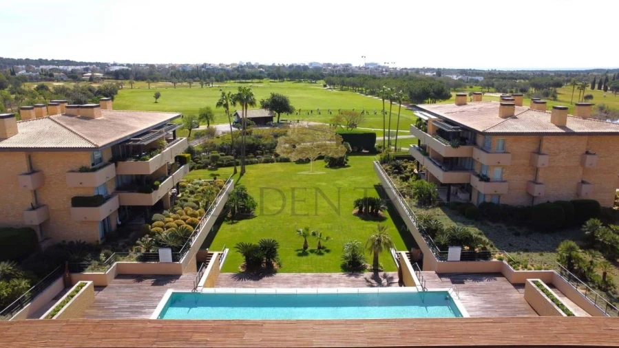 Apartamento T2 para Venda em Quarteira Foto 25