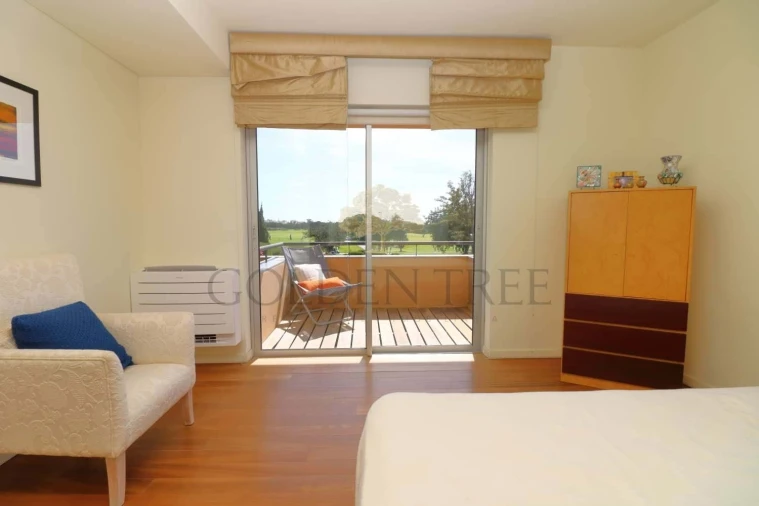 Apartamento T2 para Venda em Quarteira Foto 12