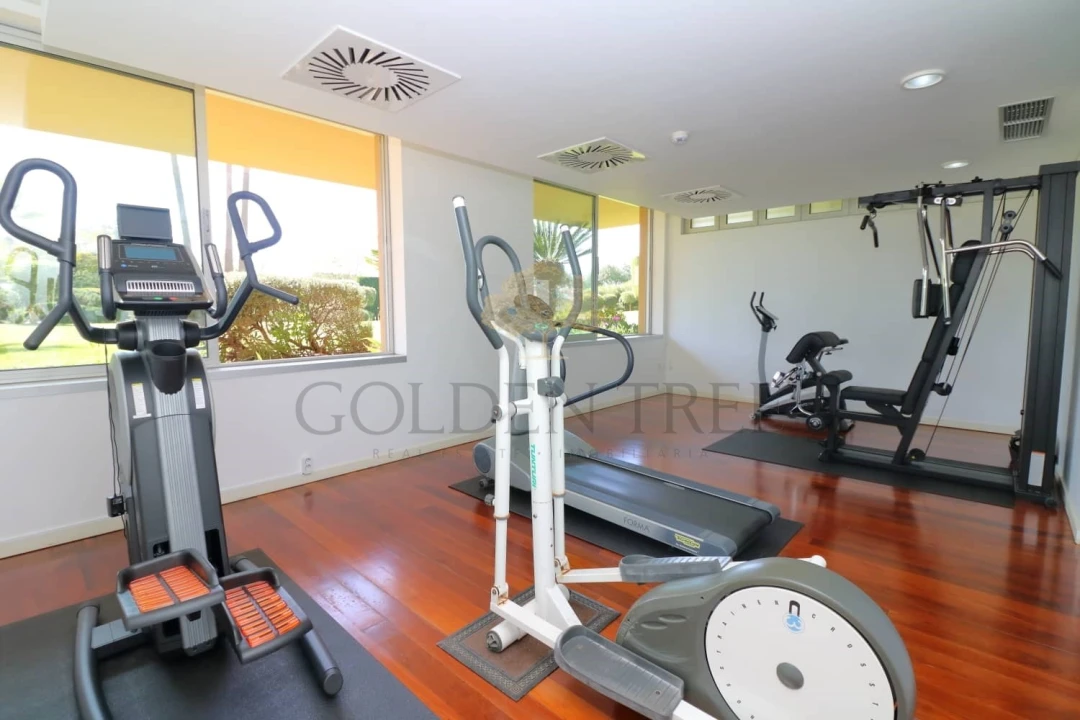 Apartamento T2 para Venda em Quarteira Foto 22