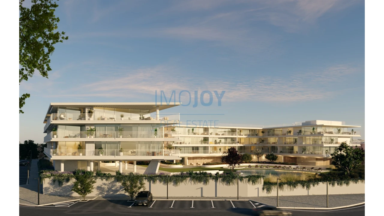 Apartamento T4 para Venda em Quarteira Foto 22