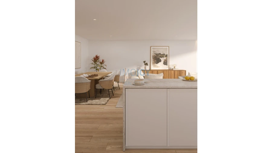 Apartamento T4 para Venda em Quarteira Foto 9
