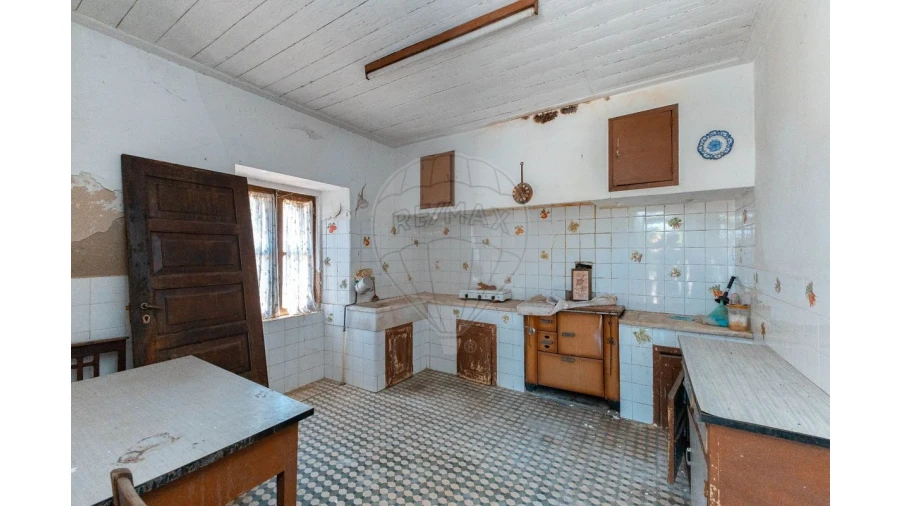 Moradia T3 para Venda em Lanhelas Foto 15