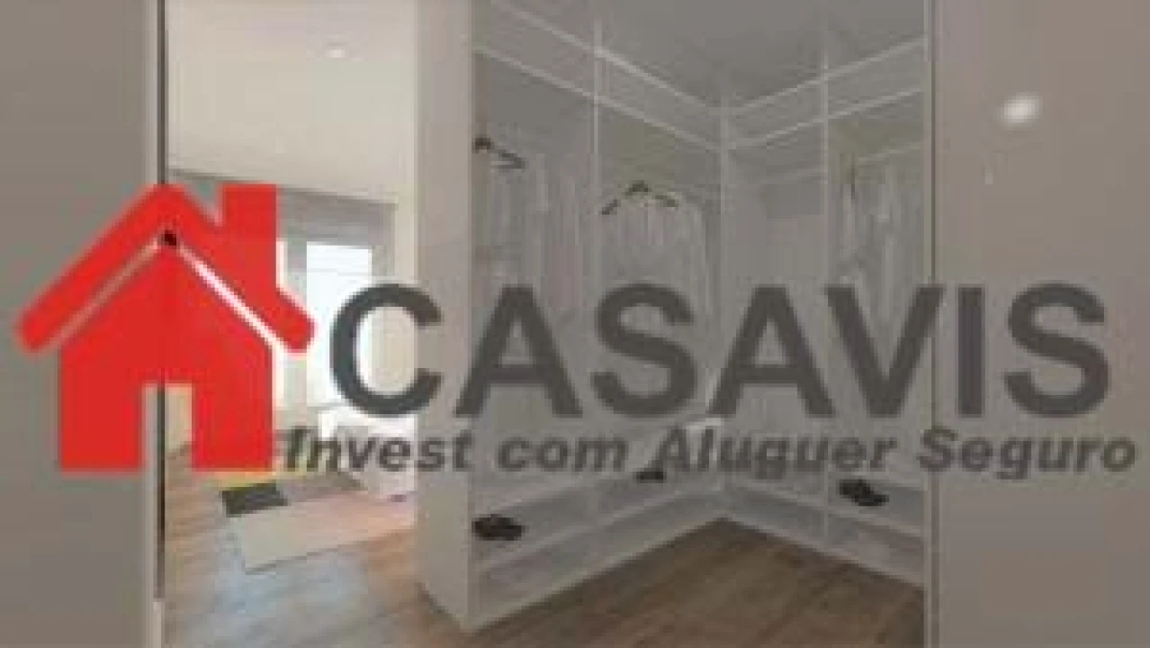 Apartamento T5 para Venda em Viseu Foto 8