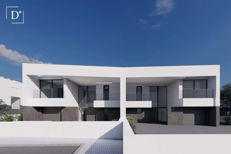 Moradia T4 para Venda em Lagos (São Sebastião e Santa Maria) Foto 3