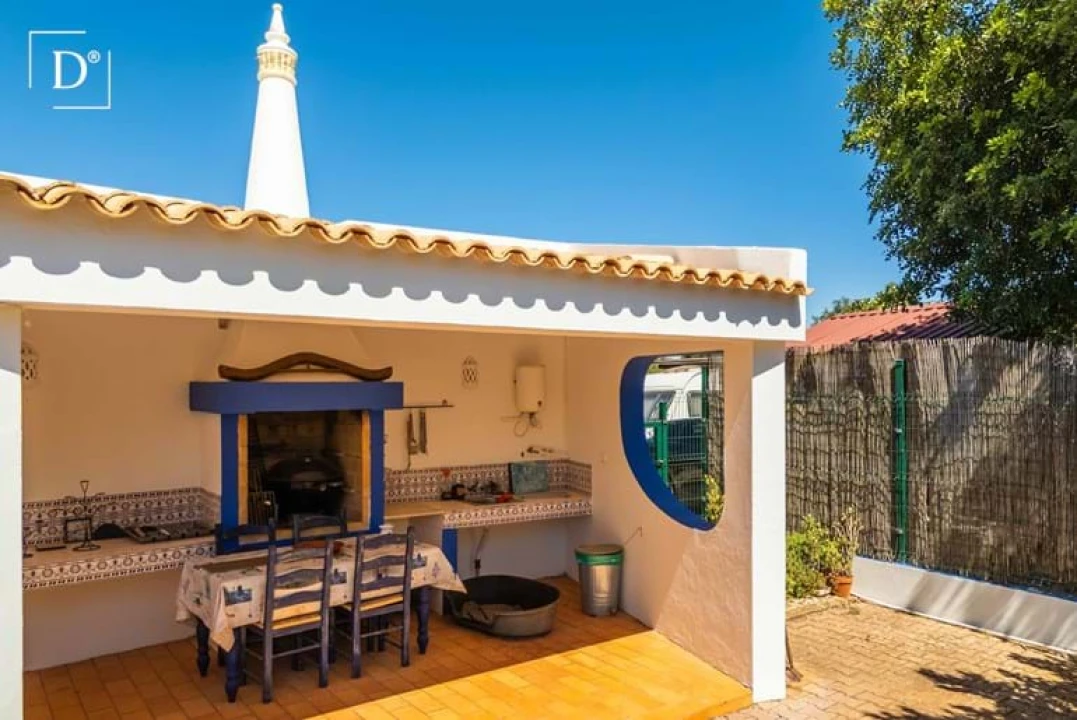 Moradia T4 para Venda em Albufeira e Olhos de Água Foto 28