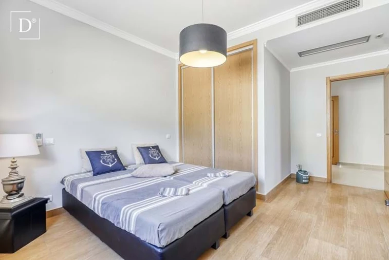 Moradia T4 para Venda em Albufeira e Olhos de Água Foto 15