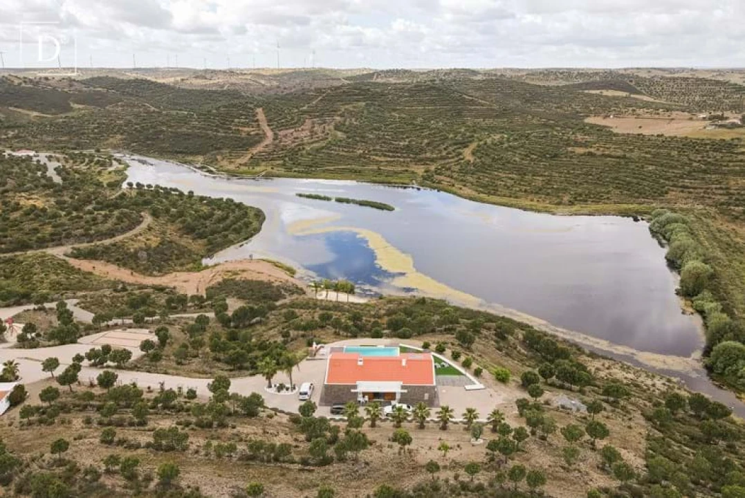 Moradia T6 para Venda em Mertola Foto 11