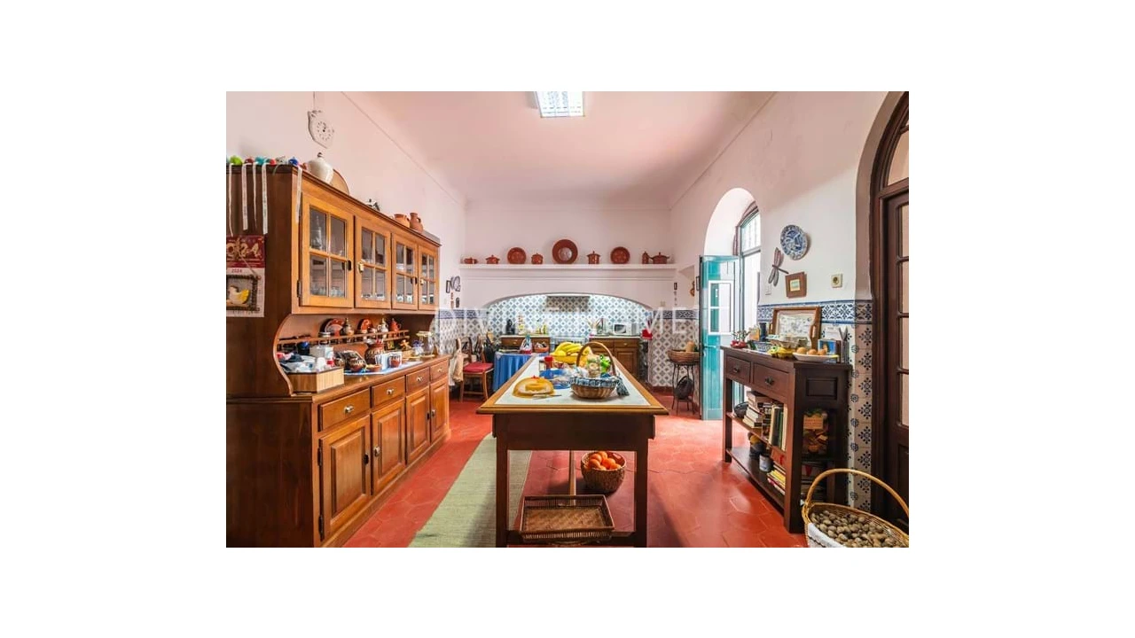 Moradia T6 para Venda em Santo Agostinho e São João Baptista e Santo Amador Foto 7