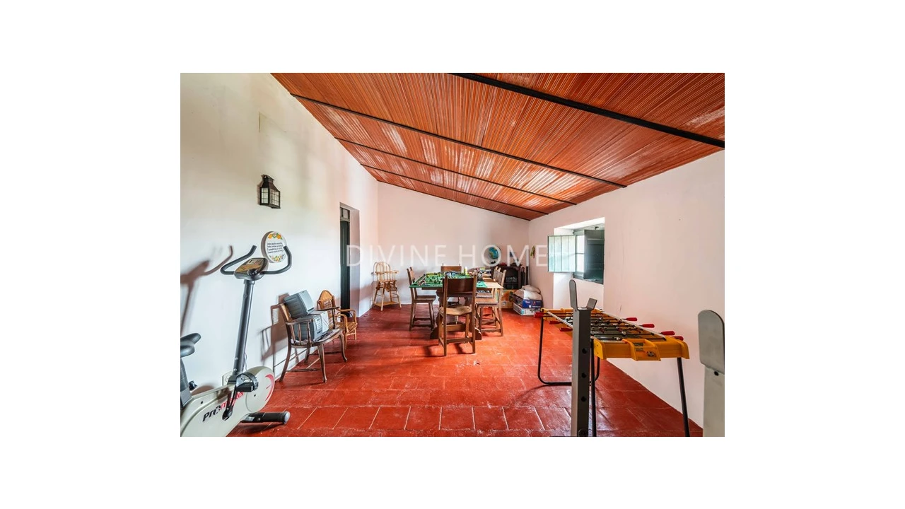 Moradia T6 para Venda em Santo Agostinho e São João Baptista e Santo Amador Foto 25