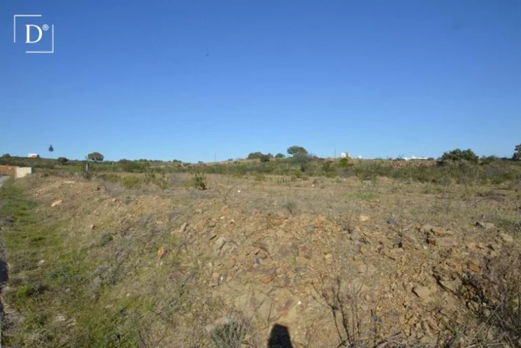 Terreno para Venda em Vila Real de Santo Antonio Foto 4
