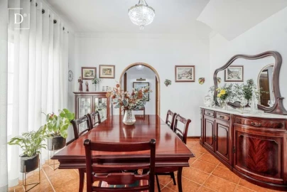 Moradia T3 para Venda em Olhão