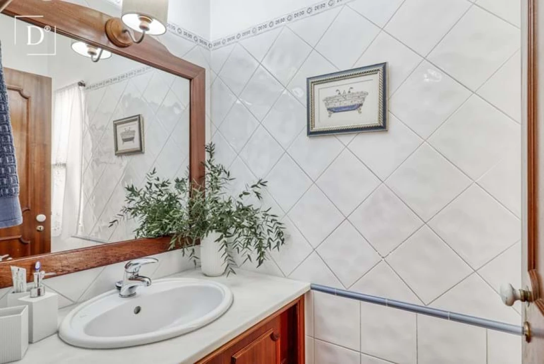 Moradia T3 para Venda em Olhão Foto 11