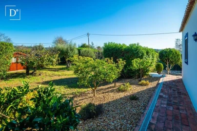 Moradia T4 para Venda em Loule (São Clemente)