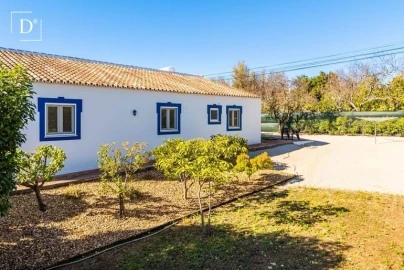 Moradia T4 para Venda em Loule (São Clemente)