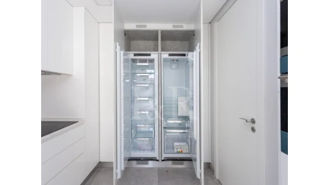Apartamento T3 para Venda em Carcavelos e Parede