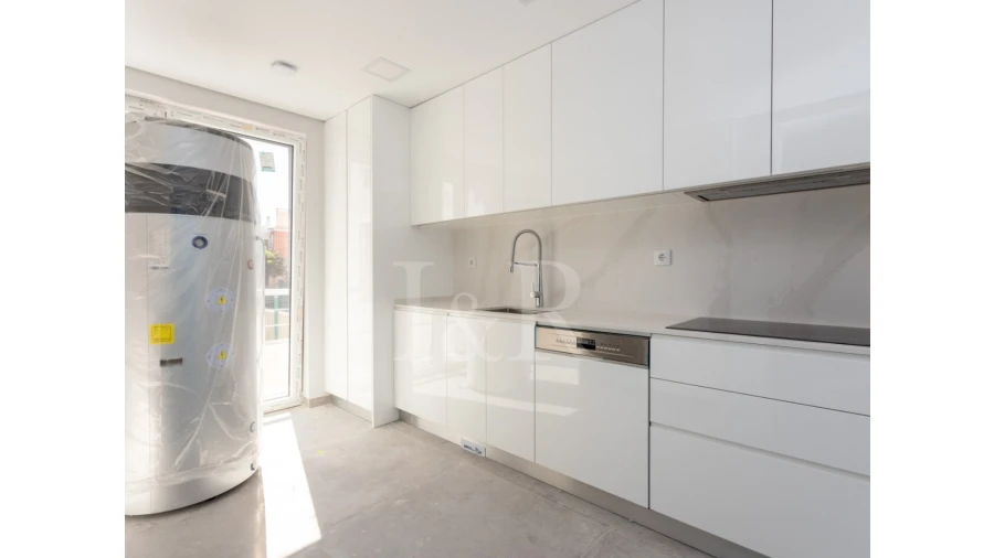 Apartamento T3 para Venda em Carcavelos e Parede Foto 22