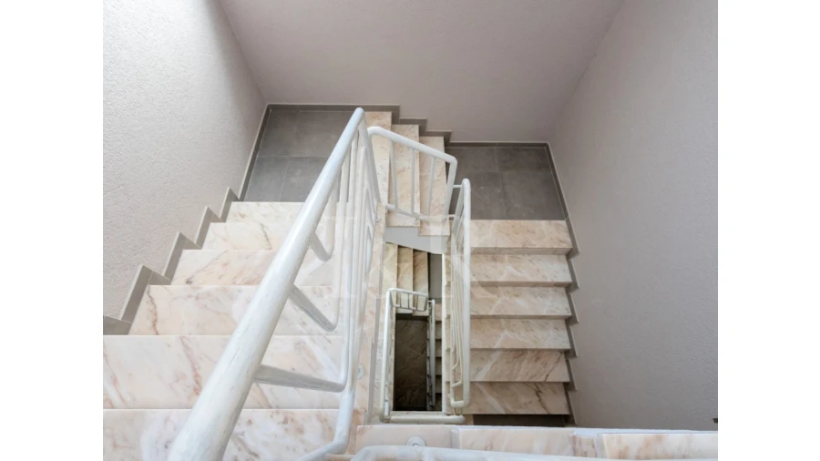 Apartamento T3 para Venda em Carcavelos e Parede Foto 28