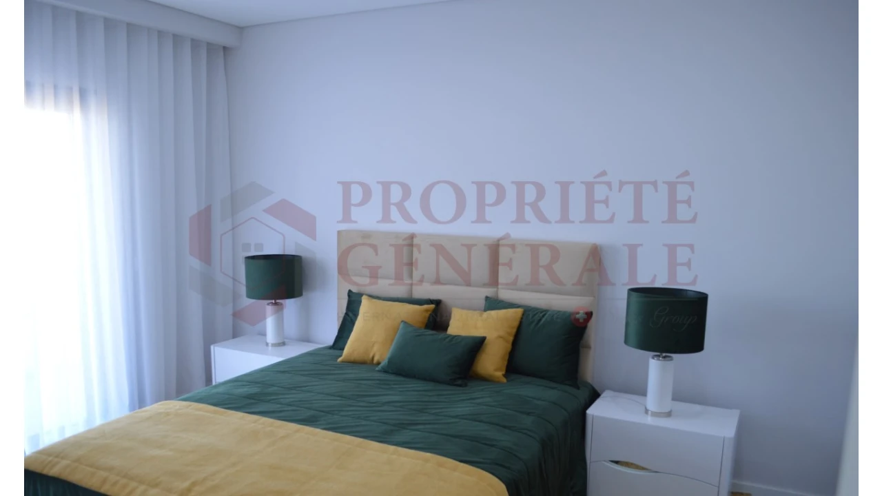 Apartamento T1 para Venda em Quelfes Foto 10