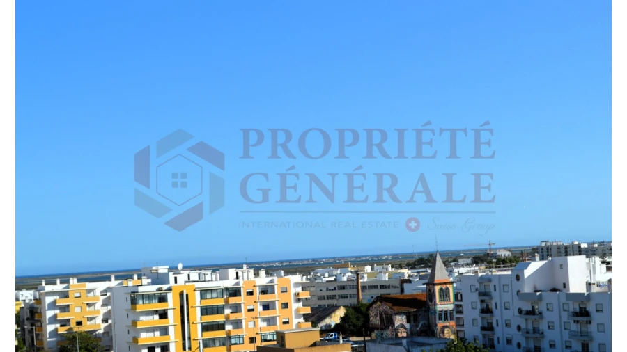 Apartamento T1 para Venda em Quelfes Foto 15