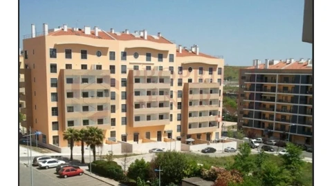 Loja para Venda em Falagueira-Venda Nova