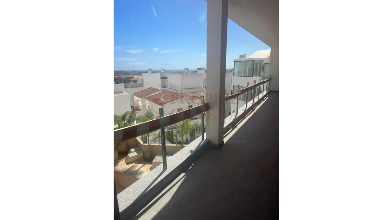 Apartamento T2 para Venda em Alcantarilha e Pêra Foto 19