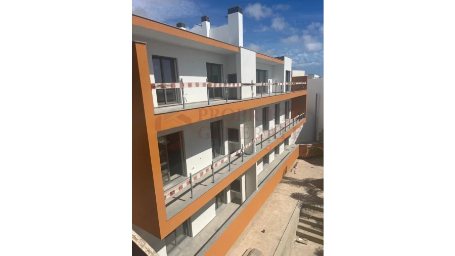 Apartamento T2 para Venda em Alcantarilha e Pêra Foto 1