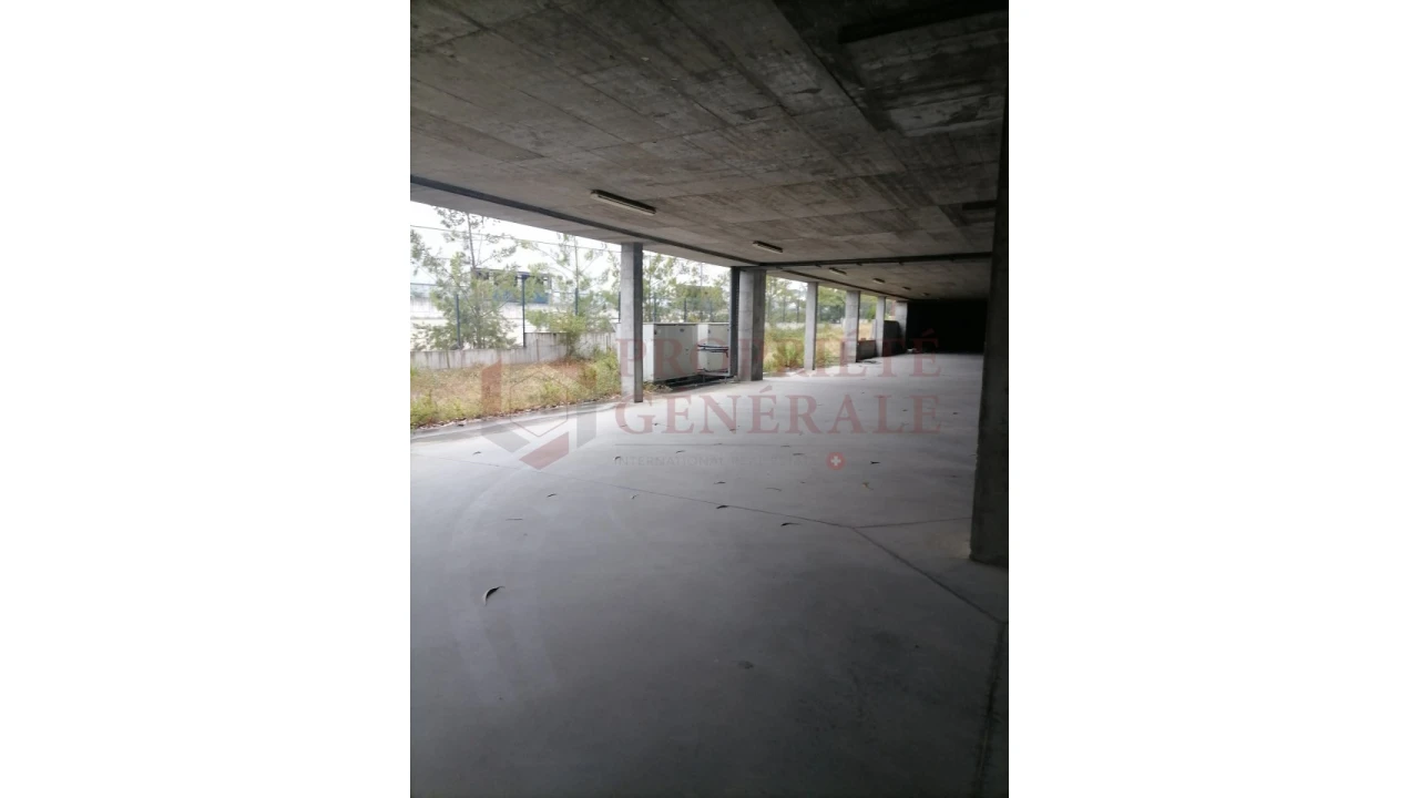 Armazém para Venda em Caldas da Rainha - Santo Onofre e Serra do Bouro Foto 7