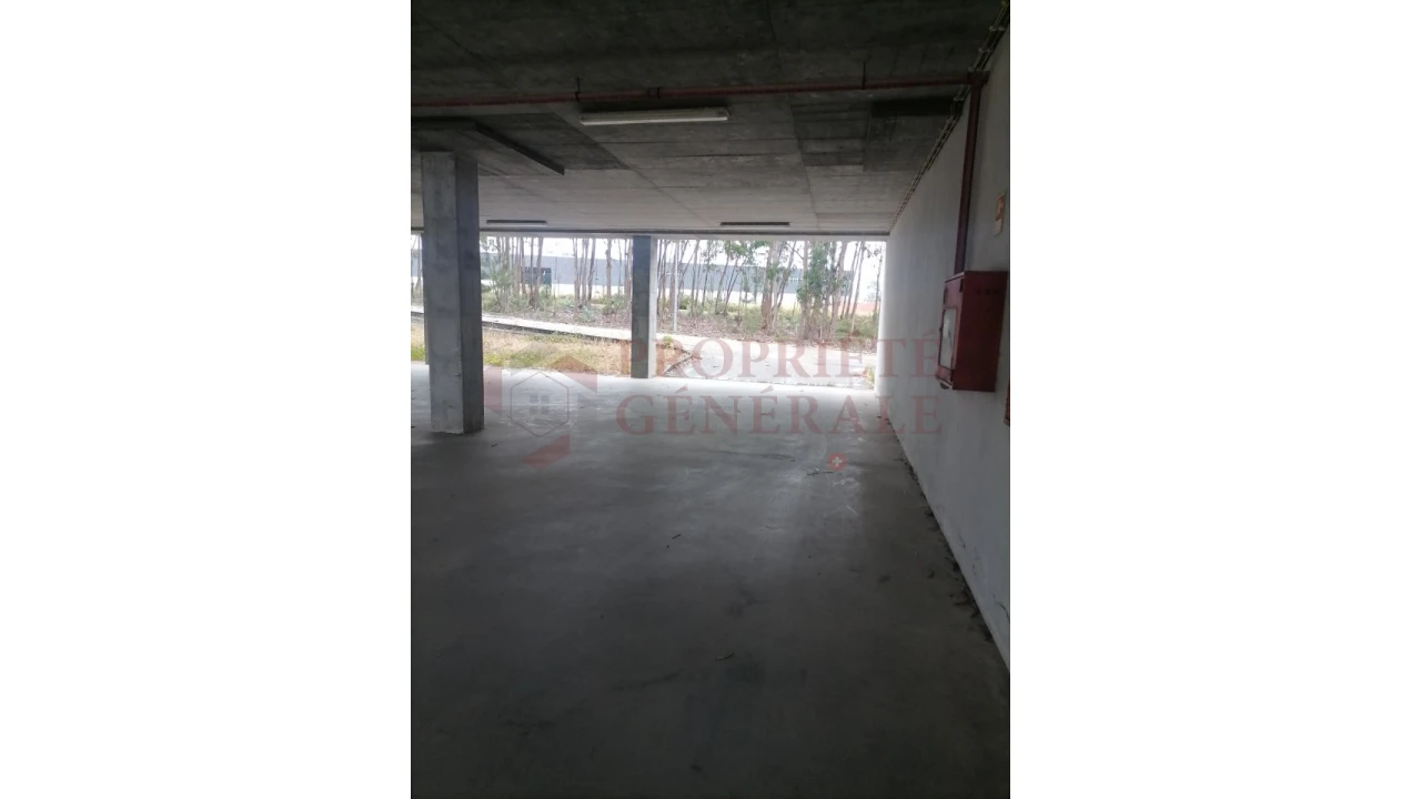 Armazém para Venda em Caldas da Rainha - Santo Onofre e Serra do Bouro Foto 11