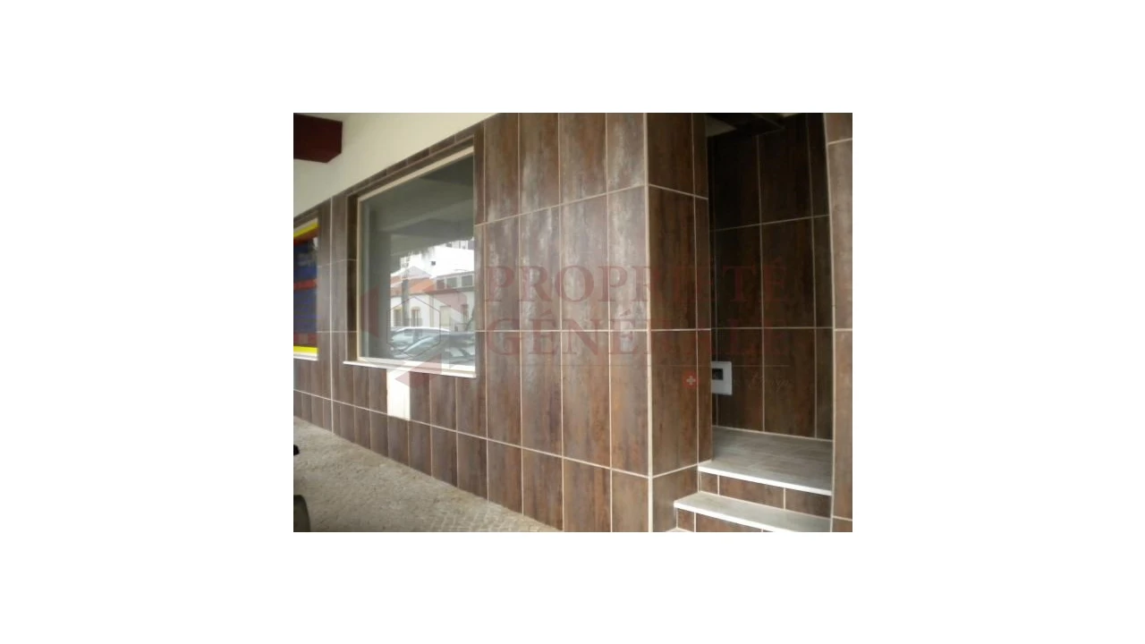 Loja para Venda em Ferragudo Foto 9