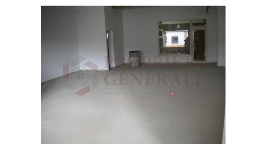 Loja para Venda em Ferragudo Foto 7