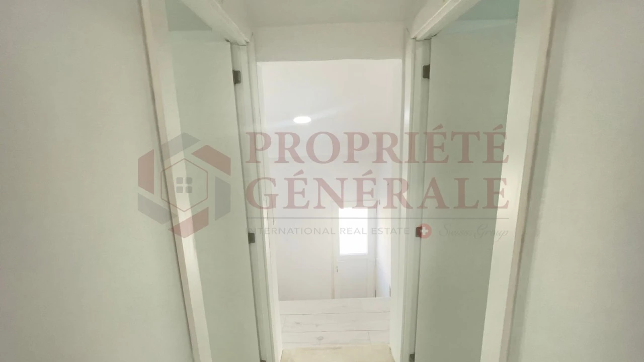 Moradia T9 para Venda em Ajuda Foto 18