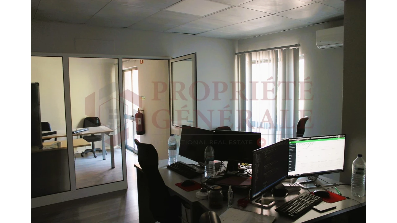 Escritório para Venda em Faro (Sé e São Pedro) Foto 34