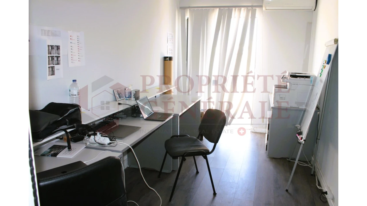 Escritório para Venda em Faro (Sé e São Pedro) Foto 41