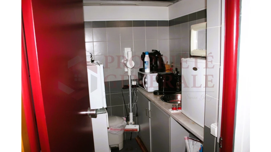 Escritório para Venda em Faro (Sé e São Pedro) Foto 16