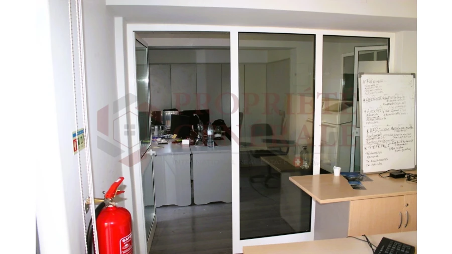 Escritório para Venda em Faro (Sé e São Pedro) Foto 32