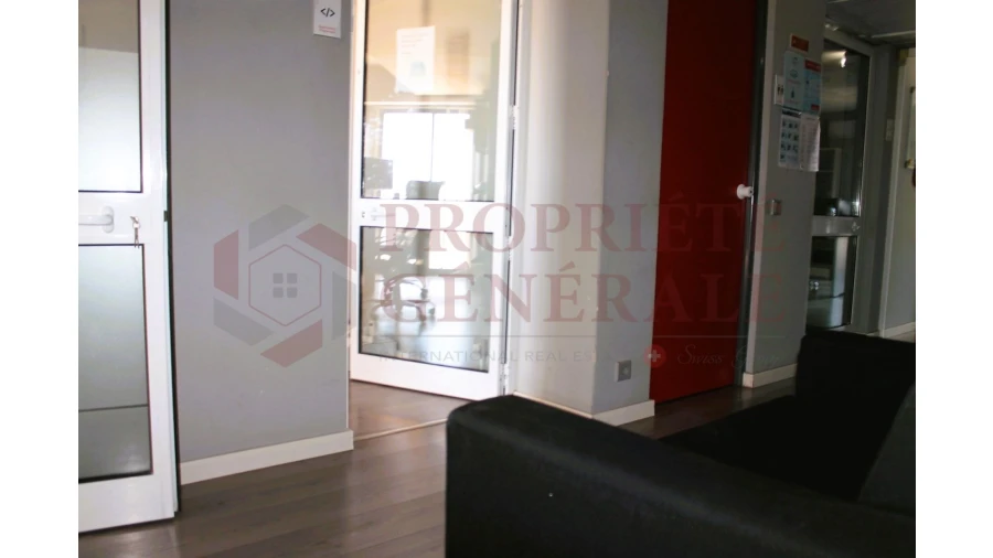 Escritório para Venda em Faro (Sé e São Pedro) Foto 46