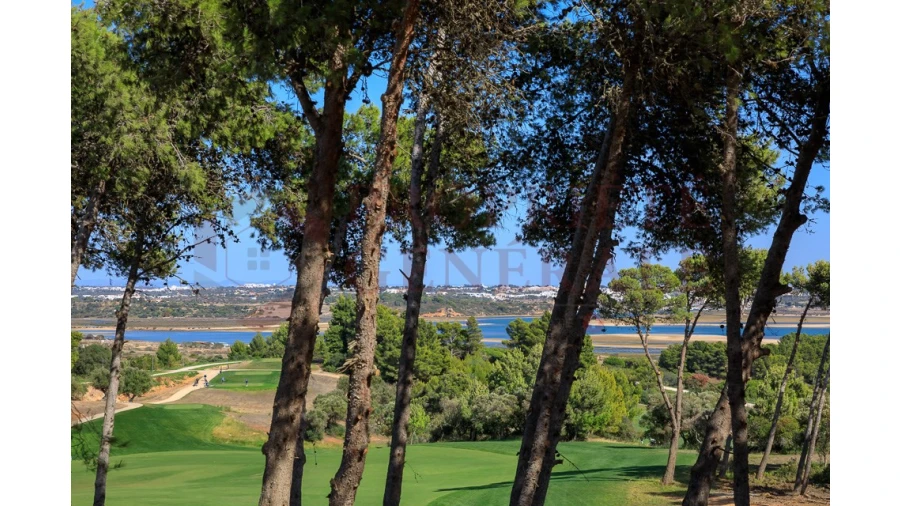 Apartamento T1 para Venda em Odiaxere Foto 12