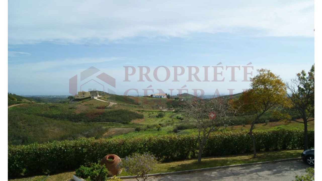 Moradia T3 para Venda em Tavira (Santa Maria e Santiago) Foto 1