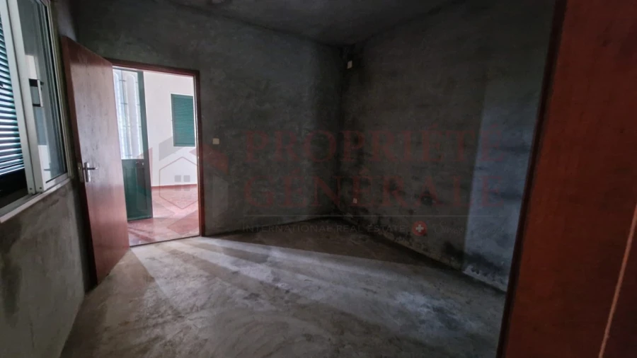 Moradia T2 para Venda em Estreito da Calheta Foto 17