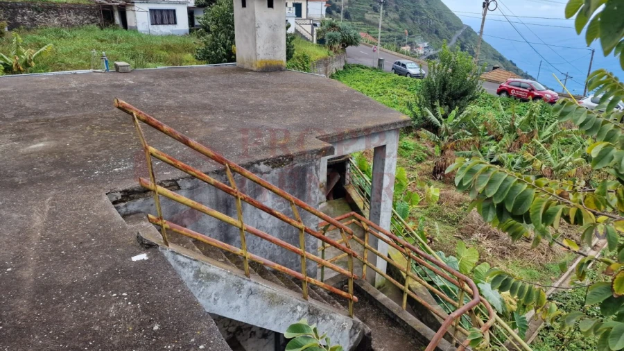 Moradia T2 para Venda em Estreito da Calheta Foto 22