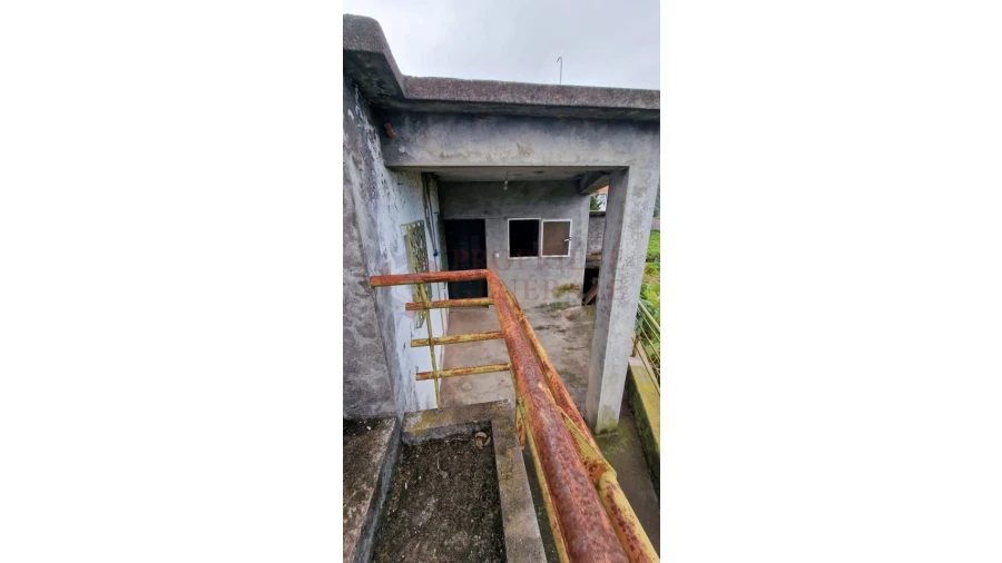 Moradia T2 para Venda em Estreito da Calheta Foto 29