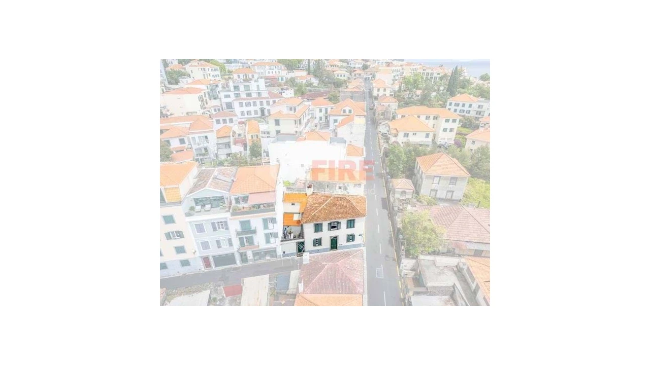 Moradia T3 para Venda em Funchal (Se) Foto 9