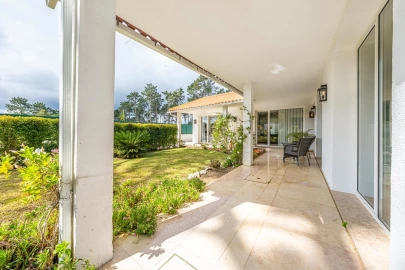 Moradia T4 para Venda em Colares