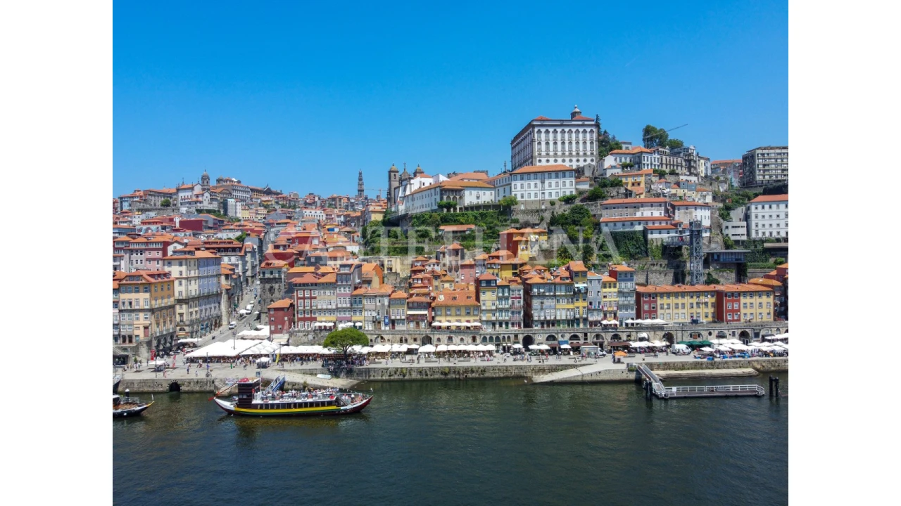 Apartamento T2 para Venda em Paranhos Foto 10
