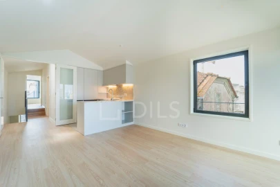 Apartamento T2 para Venda em Lordelo do Ouro e Massarelos