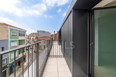 Apartamento T2 para Venda em Lordelo do Ouro e Massarelos